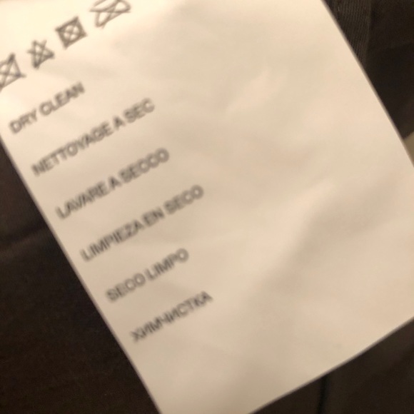 Club Monaco Women’s Skirt - Picture 6 of 6